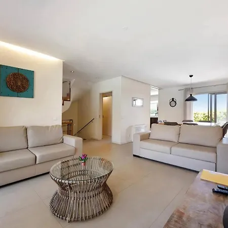 بيت للعطل Alecrim Lux Tavira 4m *